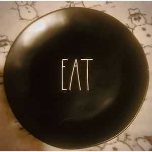 NWT Rae Dunn 11” Large EAT Dinner Plates